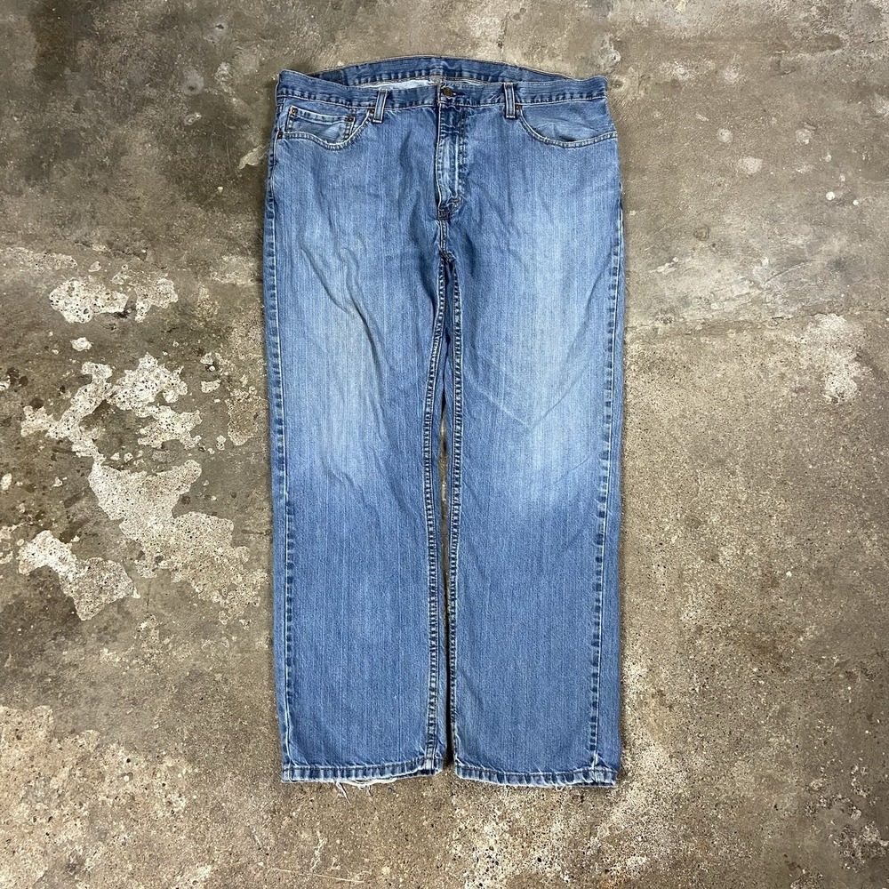Levi's 559 Jeans Size 38x30 Blue Denim Medium Wash Relaxed Straight Casual Fit